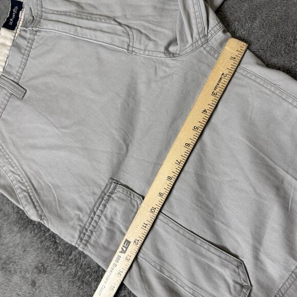 St John's Bay Cargo Shorts Men's 38 NWT Essential Cargo Gray Outdoor Fishing - Picture 9 of 9